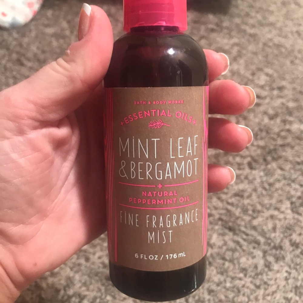 Fragrance - bath and body works essential oils